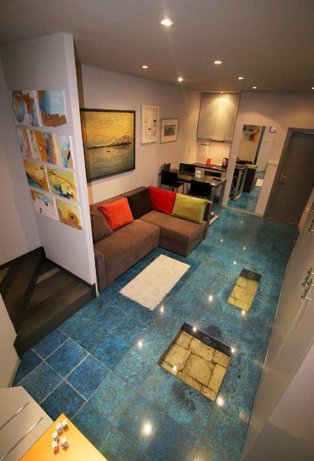 Studio Apartment Art Split Exterior photo